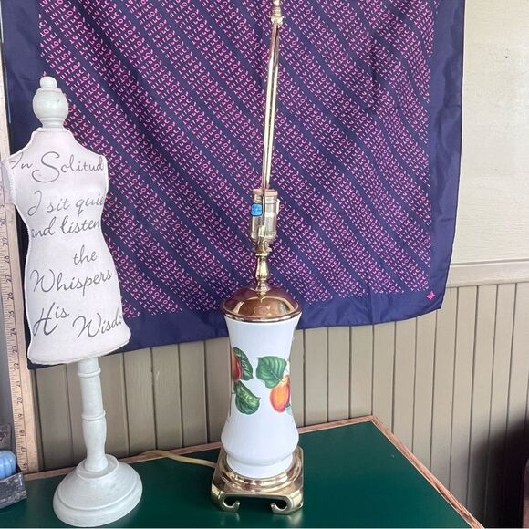 Portmeririon Pomona The Roman Apricot Spring Lamp - Picture 6 of 11